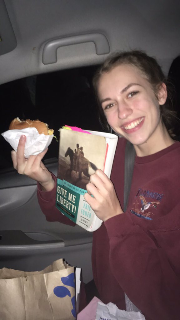 bartz_hailey's tweet photo. @annajo_17 's SNL, so relaxing https://t.co/LWx9r1Y6HI