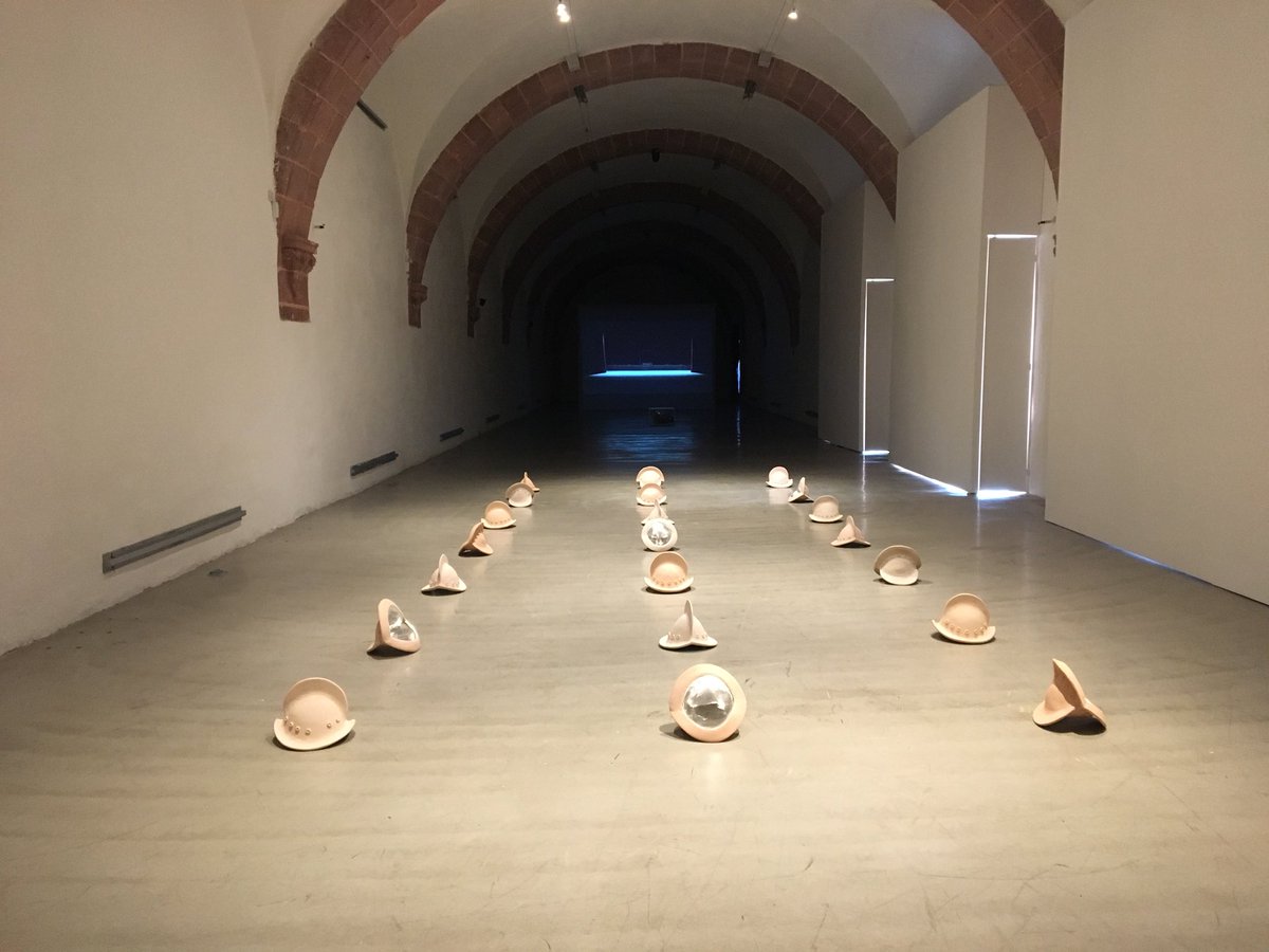 BienalFEMSA's tweet photo. El #MuseodeGuadalupe en #zacatecas muestra las piezas comisionadas de #RunoLagomarsino y #FabiolaTorresAlzaga. Permanecerá hasta el 17 febrero 2017.  #XIIIBienalFEMSA #NuncaFuimosContemporáneos https://t.co/i79T0DVs55