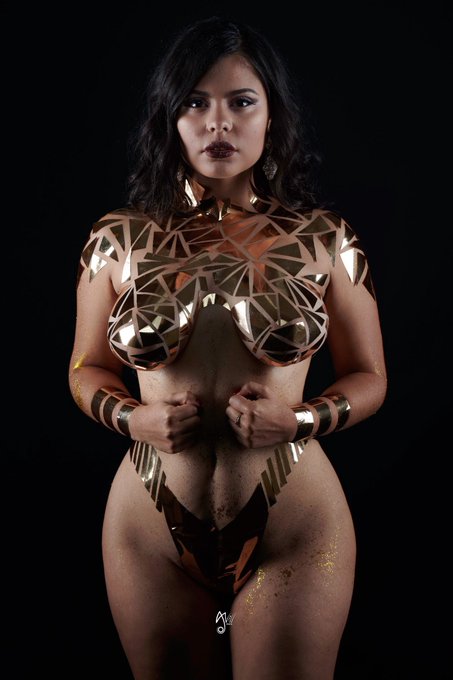 Watch ninaxcarolina's leaked NSFW photo on TwXstars