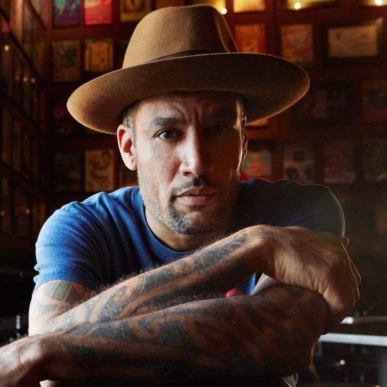 Ben Harper (Benjamin Chase Harper)
Birth 1969.10.28 ~
Happy Birthday
  