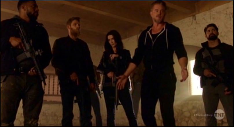 BlackhawkStrykr's tweet photo. @LastShipTV Next for #SlatterySunday Looks like #VultureTeam is sticking with #CaptainChandler's plan of action & #Azima tells #CaptainChandler it is an Honor to work with & for him #TheLastShip #CaptainSlattery #WolfStrongFierce #NathanJames https://t.co/E6drbmz33C