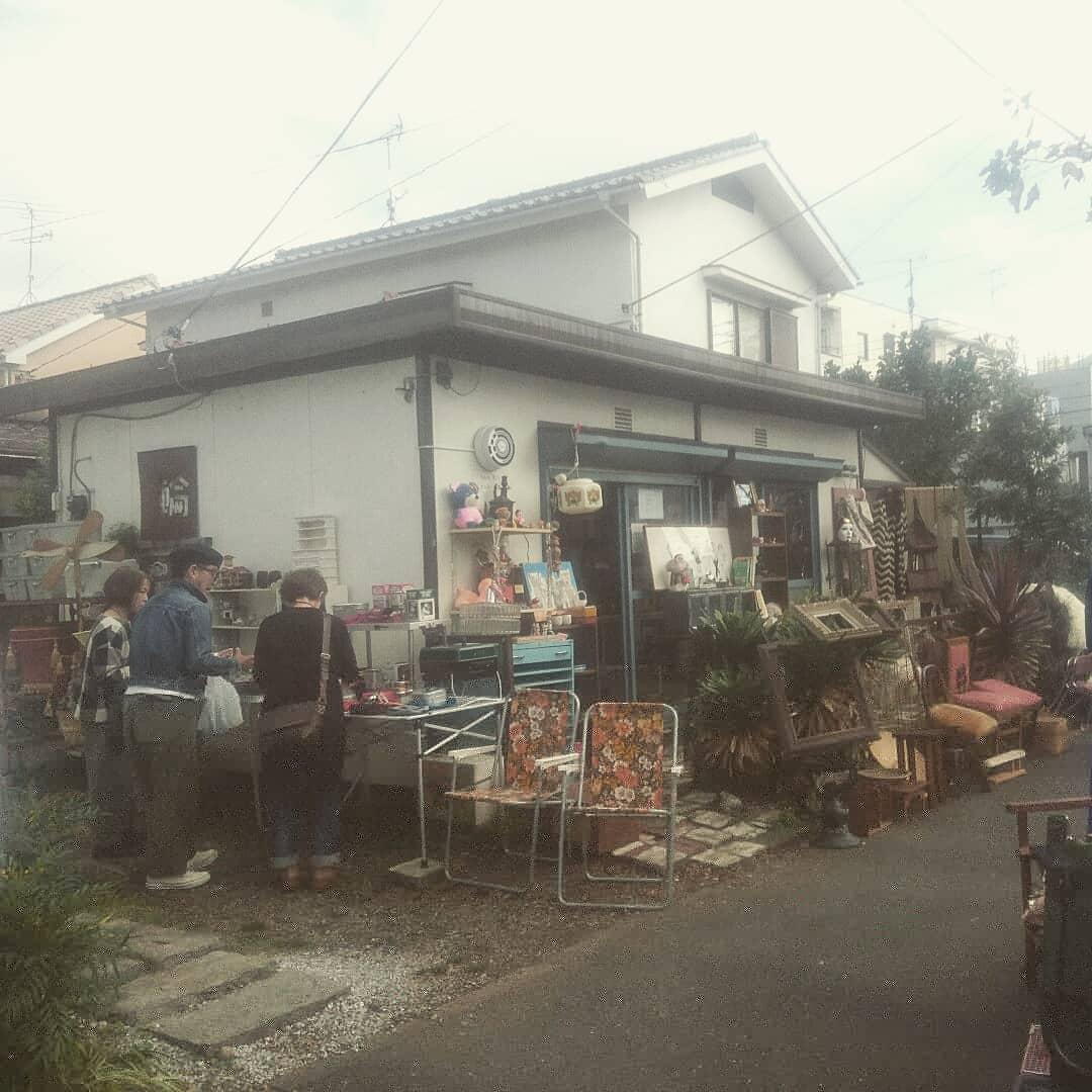 pre_hub's tweet photo. 「UBUNI SALE」二日目～！
追加荷物も入りやってます！！
12:00～17:00！！！ https://t.co/5J54KiIRqt