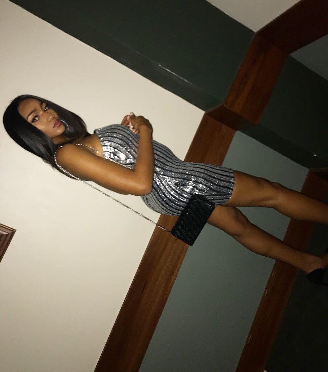 YfbDej's tweet image. #hoco2k18 #seniorszn 🤧😍🤫