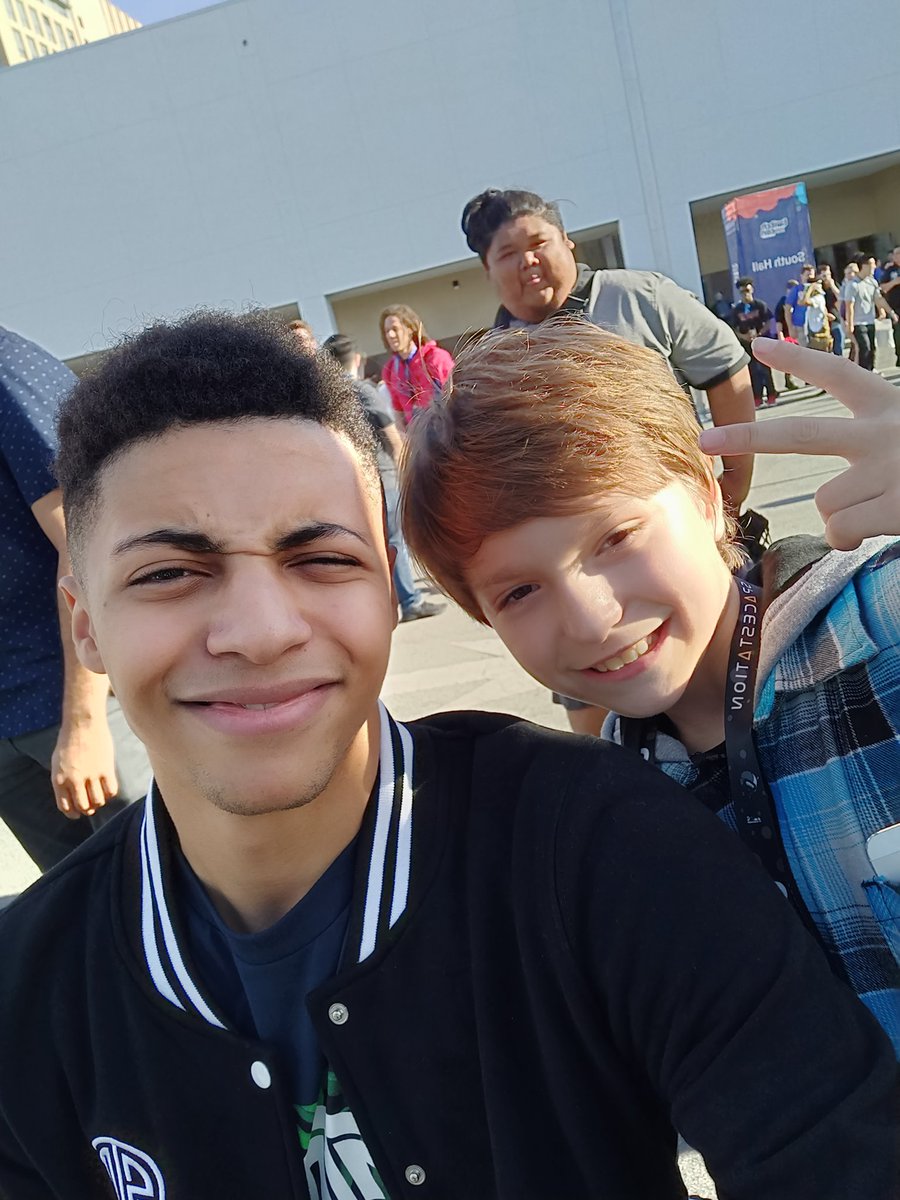 Ihesi On Twitter Highsky Tf Up Bby