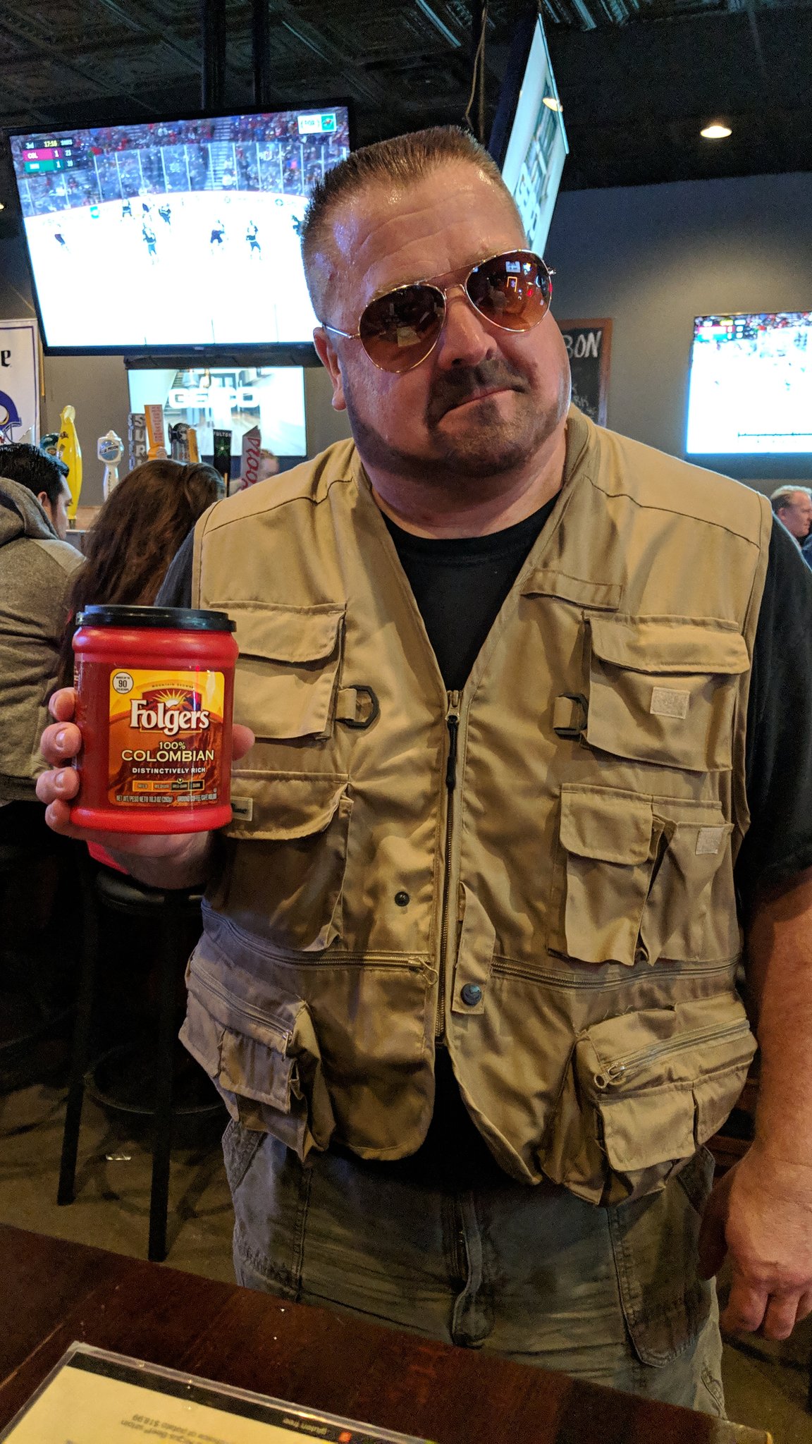 Randy Johnson on Twitter: "When you look a bit like John Goodman you might  as well take full ownership on Halloween weekend. Walter Sobchak with  Donny\