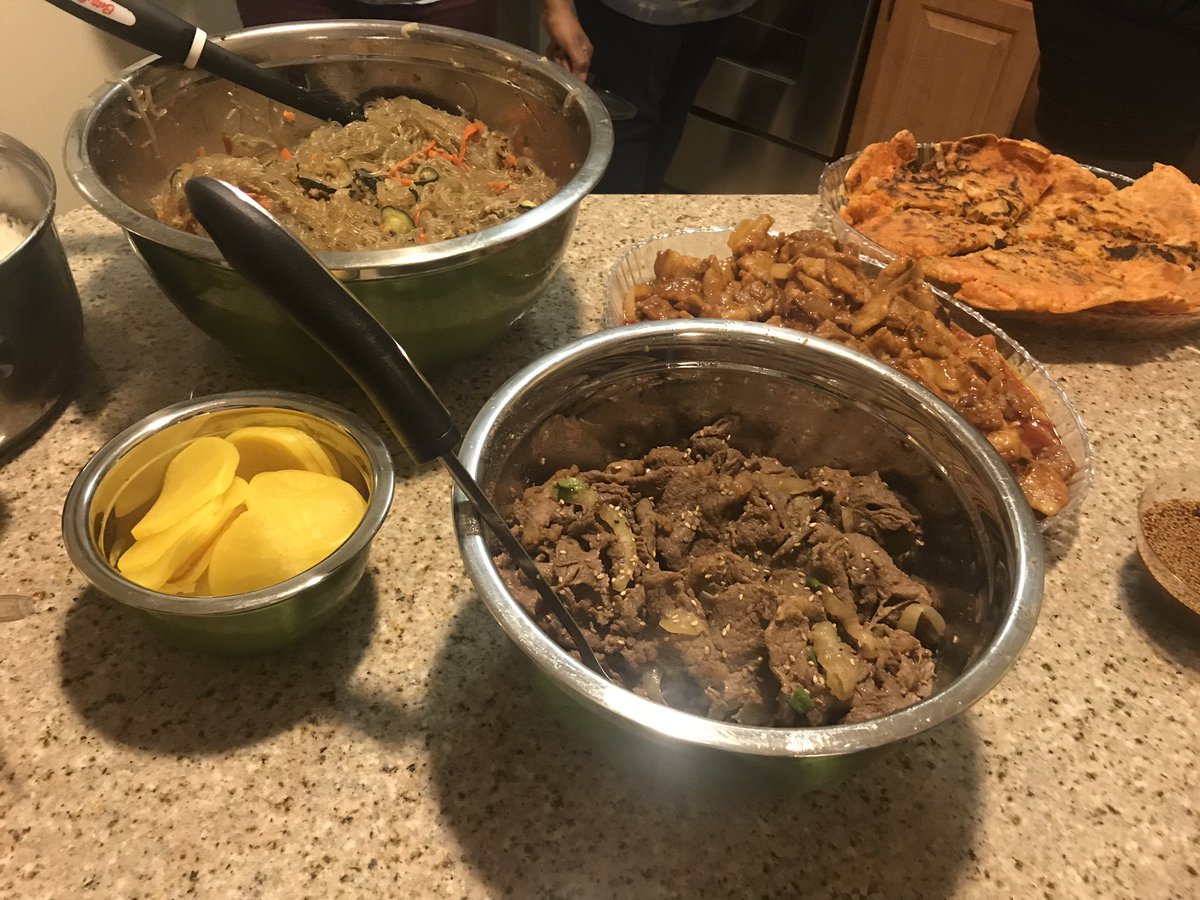 phillypri's tweet photo. Tonight’s KCulture Meet Up was a success. This meet up, instead of going to a restaurant we cooked our own Korean Dinner. It was delicious 😋. Thank you to everyone who attended!!! Your support of these meet ups means the world to me! #koreanfood #korean #kimchijjigae #phillypri https://t.co/PjoUDi8jIc