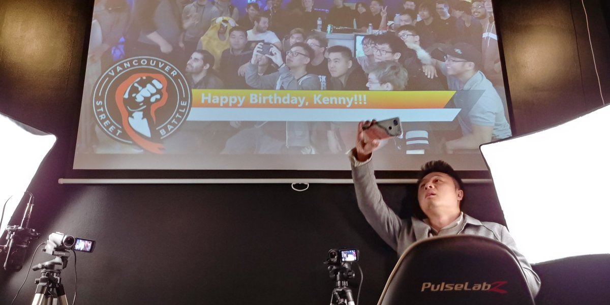 TheAirRyu's tweet photo. I am so happy today. So many people gave me a surprise cake on my birthday (even tho it is tmr). And they also gave me an inappropriate present. I am proud to be the vancouver fgc TO and also own. @VanStreetBattle #vancouverfgc #blessed https://t.co/h6cpgnVOnD