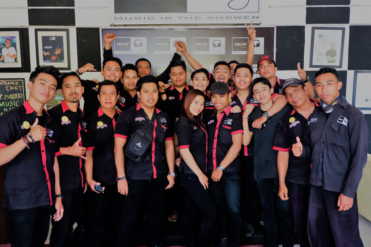 selamat hari sumpah pemuda jadilah pemuda yang tangguh dan cerdas karena kemajuan bangsa ini ada di genggaman para pemuda-nya

#Deejayclubbali
#harisumpahpemuda2018