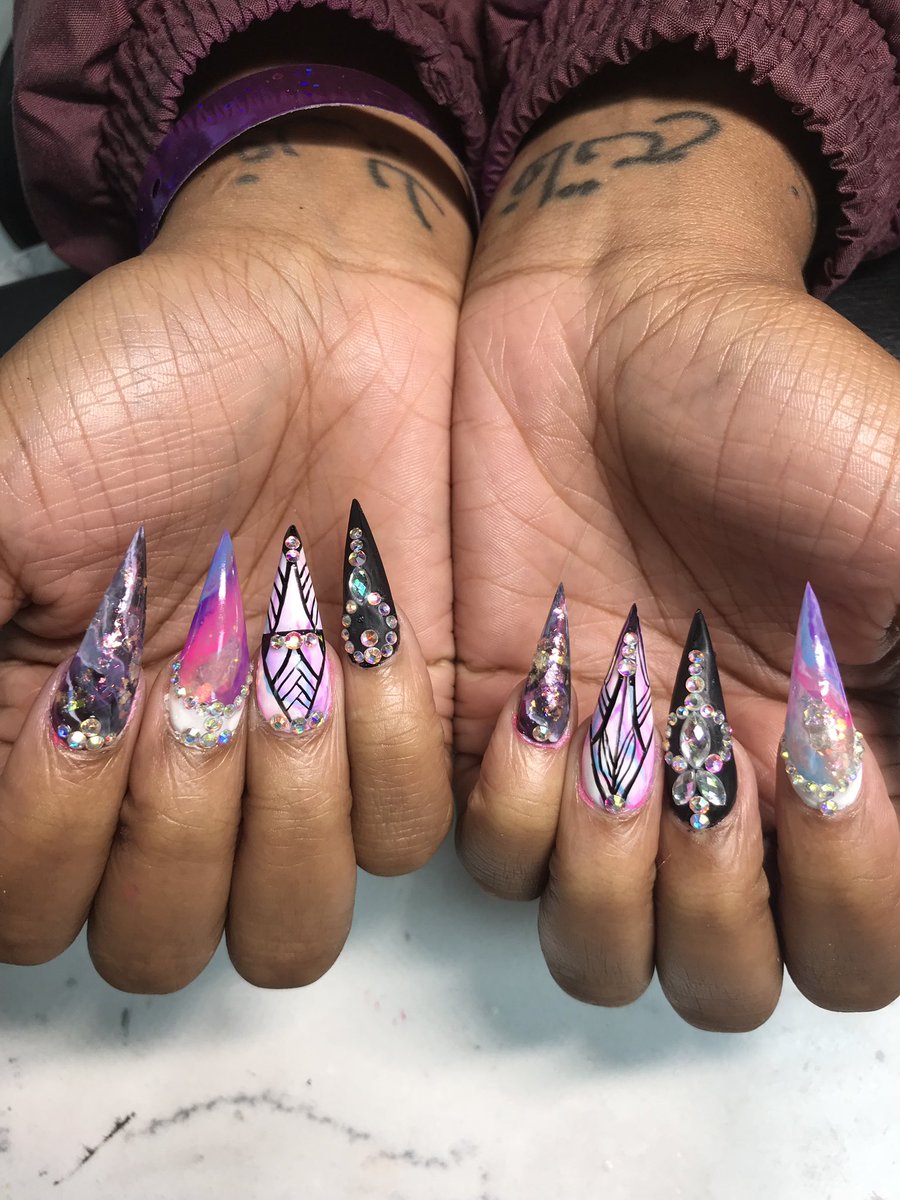 _Gdollaz__'s tweet image. WHY ME &amp;amp; @yrbOo__ blank like this ‼️‼️‼️‼️ #hoco2k18