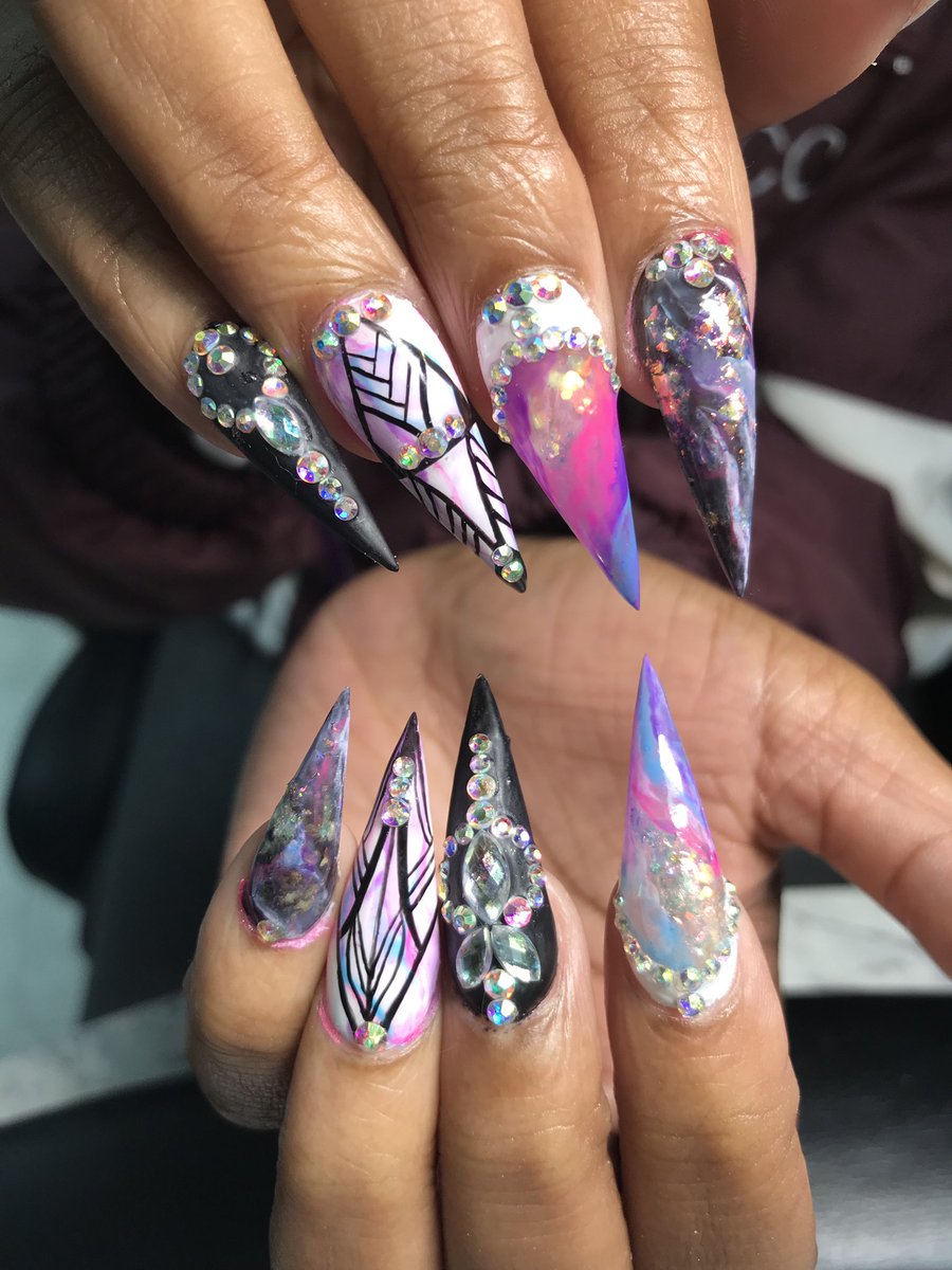 _Gdollaz__'s tweet image. WHY ME &amp;amp; @yrbOo__ blank like this ‼️‼️‼️‼️ #hoco2k18