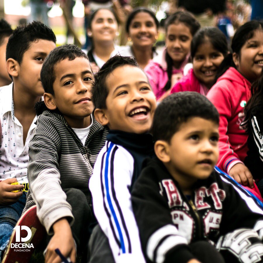 fundaciondecena's tweet photo. Tuvimos un día exceptional en #Lima, #Peru. Nuestro evento de “emigrando sin morir en el intento”  #Losbuenossomosmas https://t.co/hFX2gj3ova