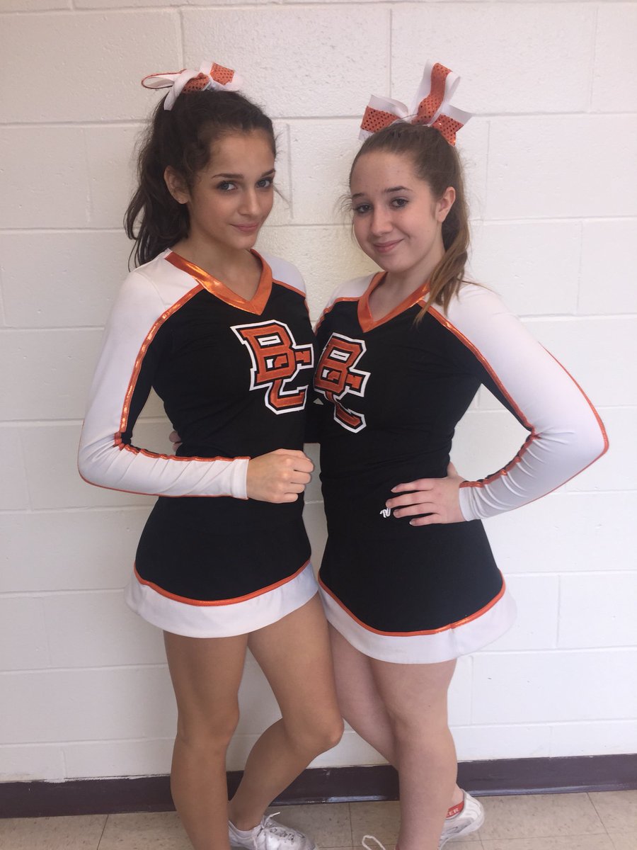 kenzhouck's tweet photo. huge happy birthday s/o to my bff,, thanks for always being there for me 💗🥂 #partylikeitsyourbirthday :) @kygiac https://t.co/Zqz0VKjcGX