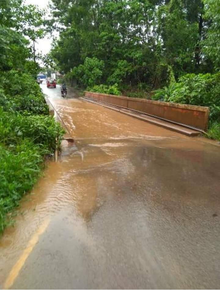 DishaKollya's tweet photo. Dear modiji,
      We are facing the problem of bridge by which we have to go to our college. The main reason behind this is 8k students have to follow the same bridge to reach the college. #Railbridgewidebridge  @narendramodi https://t.co/orEoZgnvgD