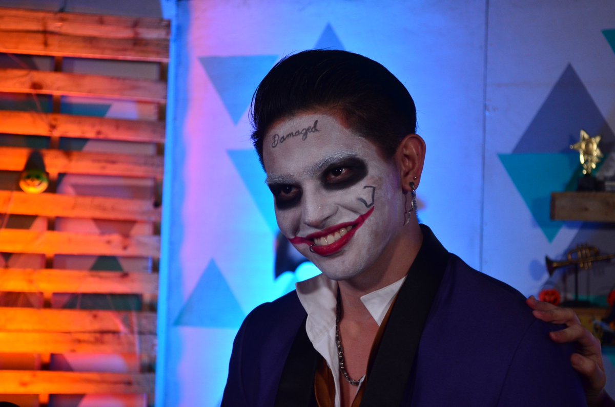BoybandPH's tweet photo. Who wants to be Joao's Harley Quinn?

WATCH US ON YOUTUBE:
https://t.co/pEhbqPaikW
FB LIVE:
https://t.co/Vq49U3C9xj

#BOYBANDPHXHalloween https://t.co/EShBVkGlXU