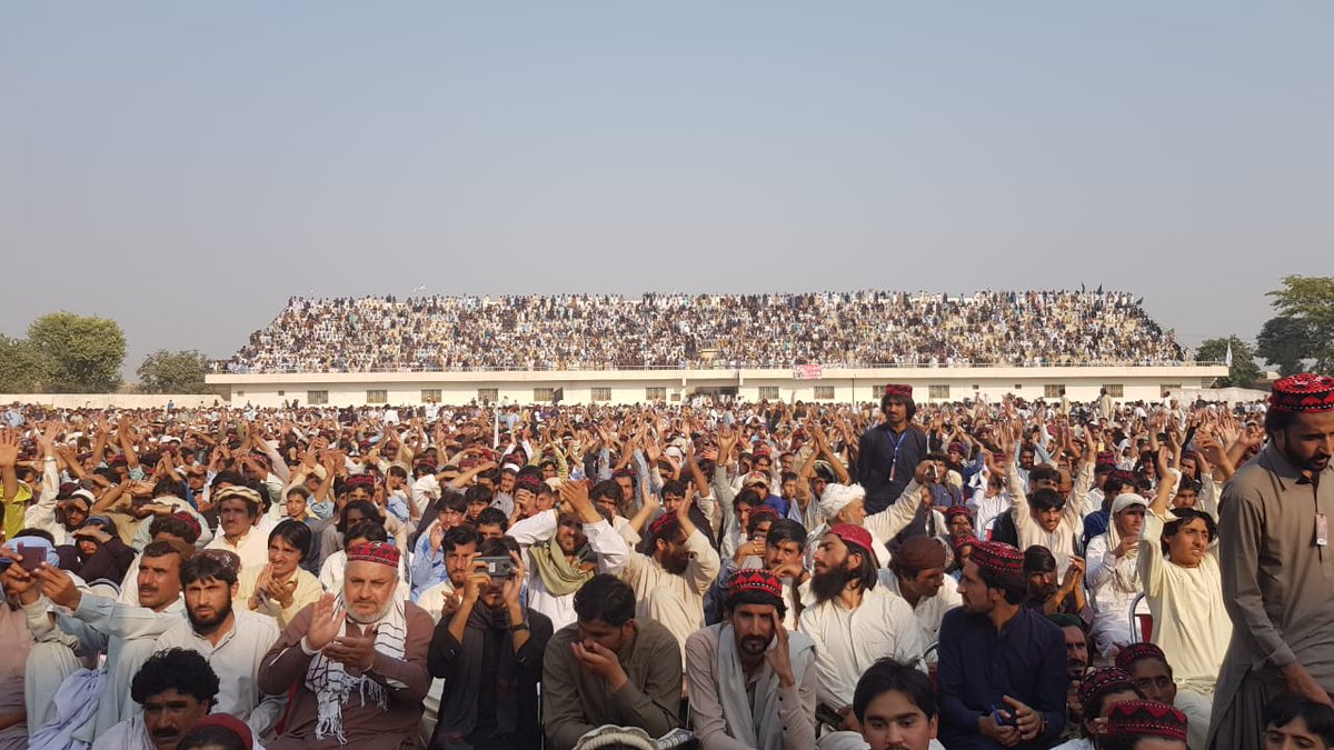 memzarma's tweet photo. Abdul Hai Pashteen send these photos of #PashtunLongMarch2Bannu through Whatsapp. He drive out from Bannu for about 1 hour to find some Internet signals to send us these photos. #DaSangaAzadiDa #Censorship https://t.co/jHK8cKsZQj