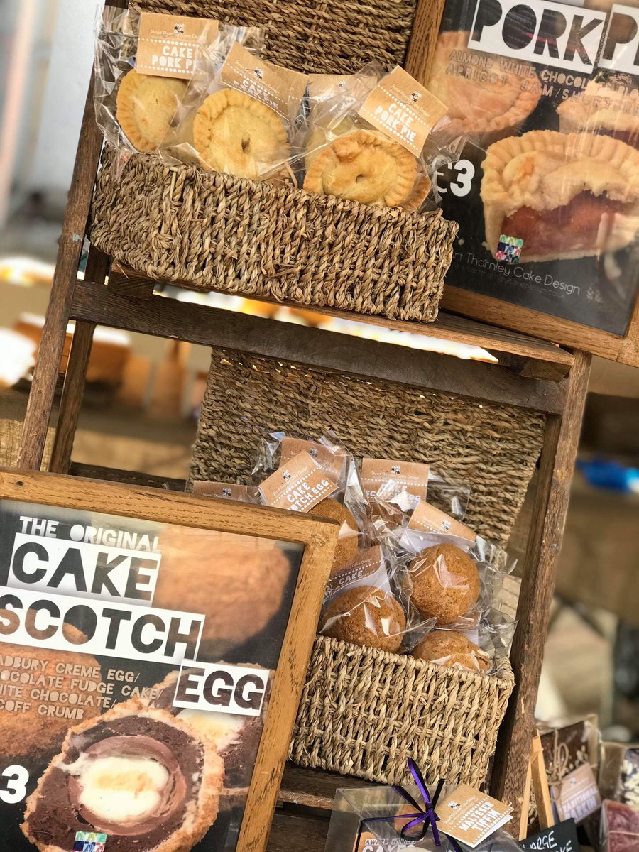 STCakeDesign's tweet photo. Hello West Didsbury! You’ve had your extra hour this morning, so it’s time to get out of the house and come and find us @_makersmarket.

Cakey treats galore on the stall until 4pm today. https://t.co/T96k0821Pm