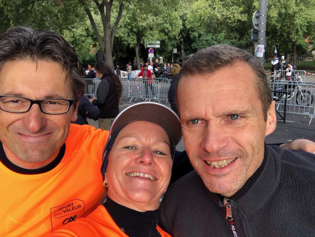 AnneLAURENCE13's tweet photo. Bravo à l’équipe #Camargue #PaysdeCrau pour cette belle initiative #10km #Arles aux côtés de #lescalendriersdespetitsFouques #teamCAAP sur le podium 👏 https://t.co/j1JxRg78ku