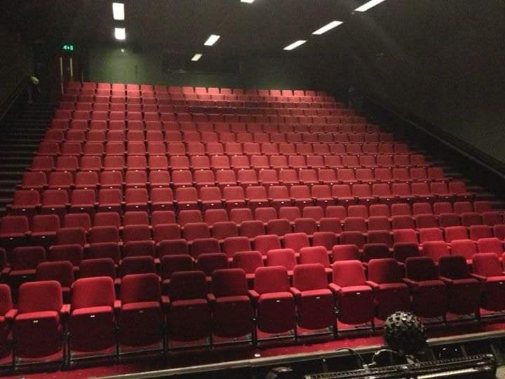 UKGhostNights's tweet photo. Who loves a theatre ghost story? Join us at EK Village theatre for a late night ghost hunt 15th March 2019 😮 BOOK NOW https://t.co/VwOhtehNEN @eastkilbride @EK_Post @EKilbrideNews @GhostScottish @Glasgow_Live @GlasgowsVoice https://t.co/gO9uUWkDnt