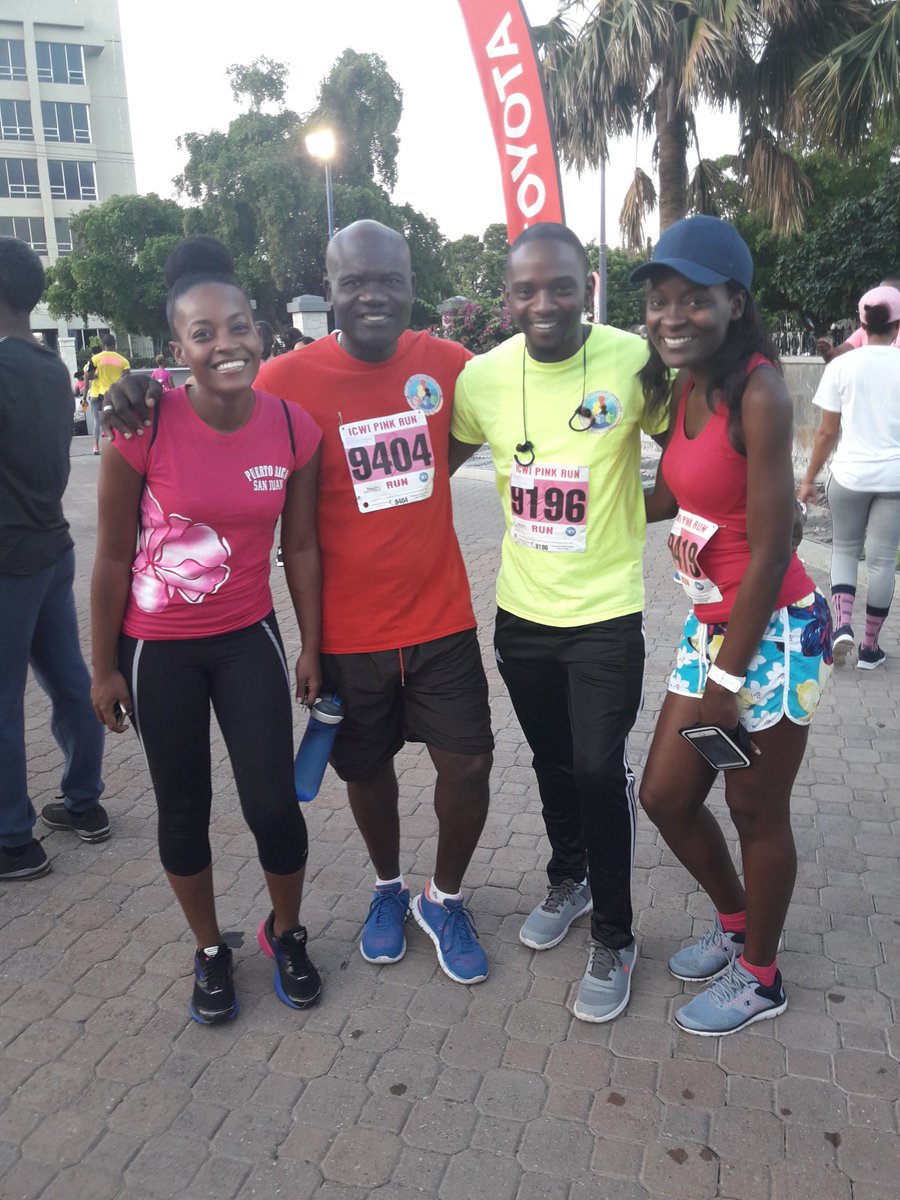 ECCJA's tweet photo. Team ECC is ready! #ICWIPinkRun #12StandardsMatter @HMEReid @tkmsingh @karlenedesland1 https://t.co/AqBwt0a179