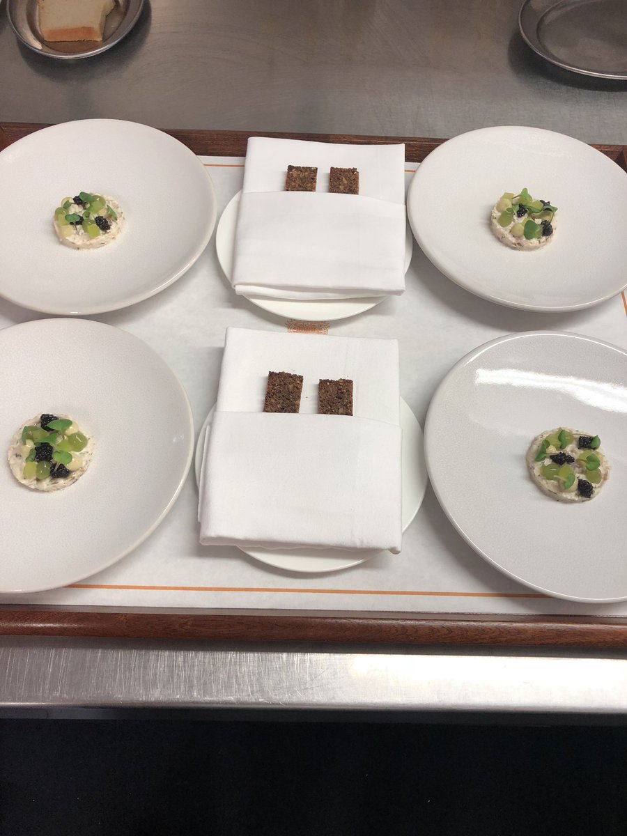 andrewbirchchef's tweet photo. Sturgeon taste away @Attiluscaviar 😁 https://t.co/S3YRHxta7f