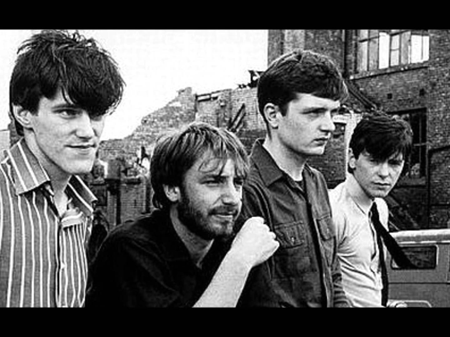  Happy Birthday Stephen Morris. One of Britain s best drummers, from two brilliant bands! 
