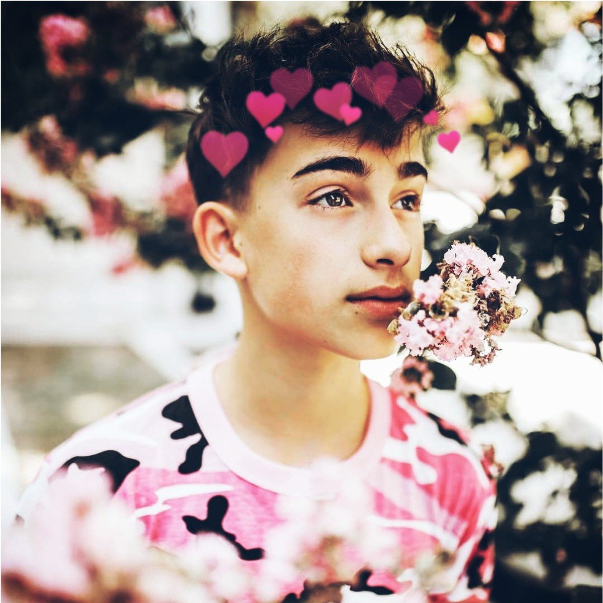 johnnyofanboy1's tweet photo. Perfection 😍
@johnnyorlando #johnnyorlando https://t.co/lA8xFiyhOw