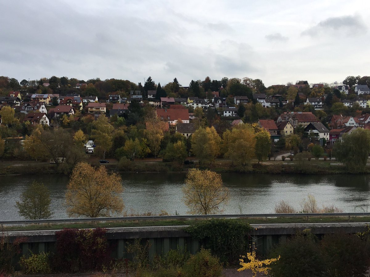 claudia_mrosek's tweet photo. Grüße aus #Rothenfels, kleinste Stadt Bayerns in #Unterfranken, #LkrMainSpessart. Der #Krimikeller Rothenfels ist eine wunderschöne Theater-Location! @michfranz @RainerAul https://t.co/JPC9YdtW3y