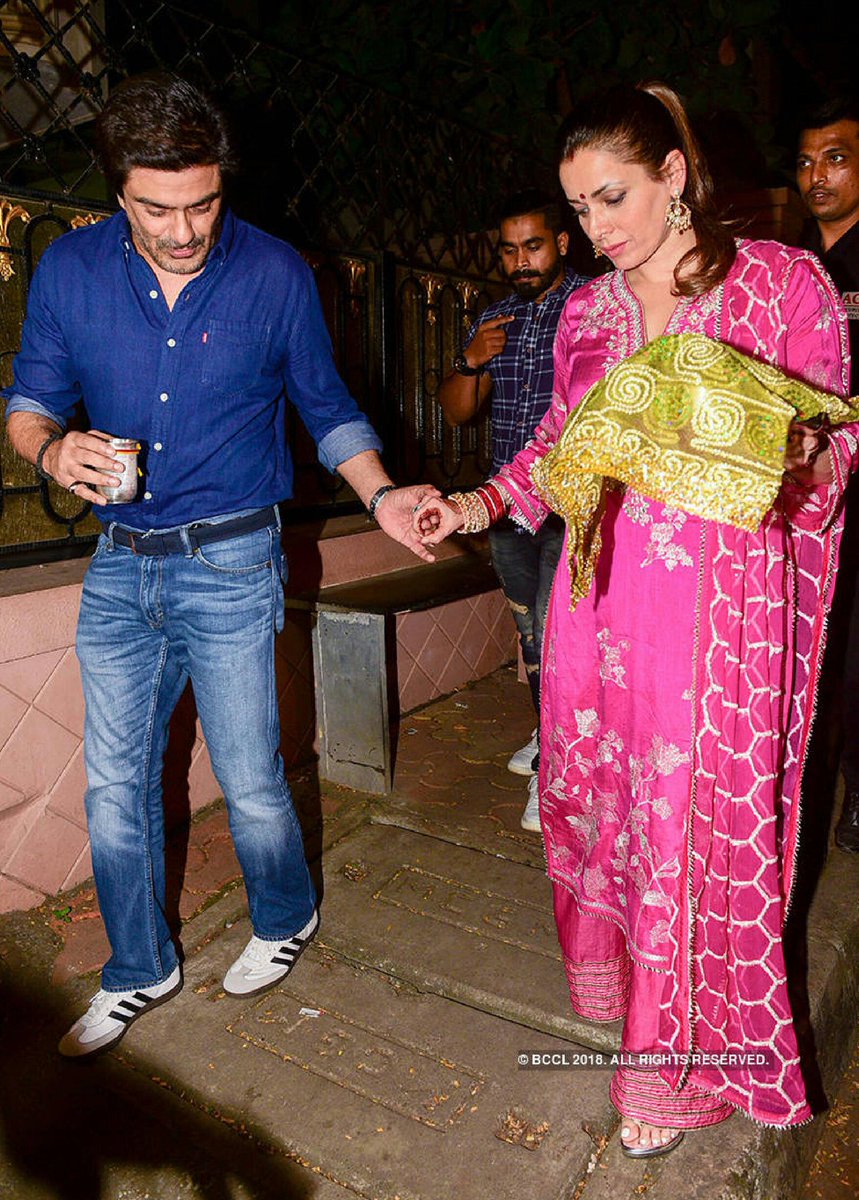 Rajash88's tweet photo. Favorites Celebrating #KarwaChauth
💖💙💖💙💖💙💖
@neelamkothari & @samirsoni123 #LoveGoals ❤❤ #SaNee. https://t.co/72kslJgEdQ