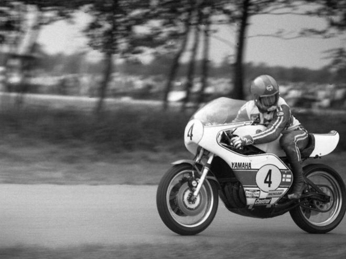 HistoryMoto's tweet photo. Giacomo Agostini on Yamaha https://t.co/553M9ShQNI