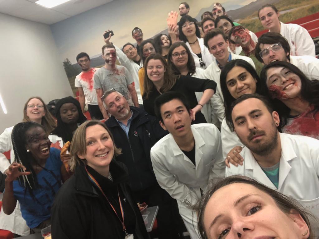 EdinburghChem's tweet photo. What a fantastic event last night in partnership with @Health_in_Mind Thanks to our awesome team #IsolatedAtEdChem #WeAreEdChem @MJSOwens @umami_j_cake @EPSRC_Proteus https://t.co/FfIs3v46Oz