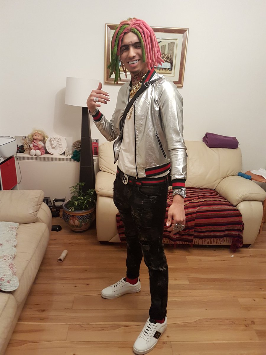 TashaHansen_'s tweet photo. @lilpump My boyfriend did a pretty incredible job becoming you for Halloween, if I do say so myself 😍😂 #lilpumpcostume https://t.co/ValDzE0MTU