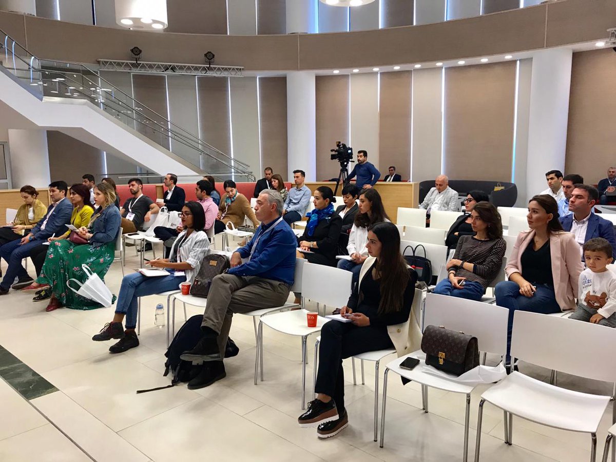 InfluencerDay's tweet photo. Global Influencer Day 2018 - Workshops started

#workshop #innoweek #GID2018 #ADA https://t.co/46lWcv2oYb