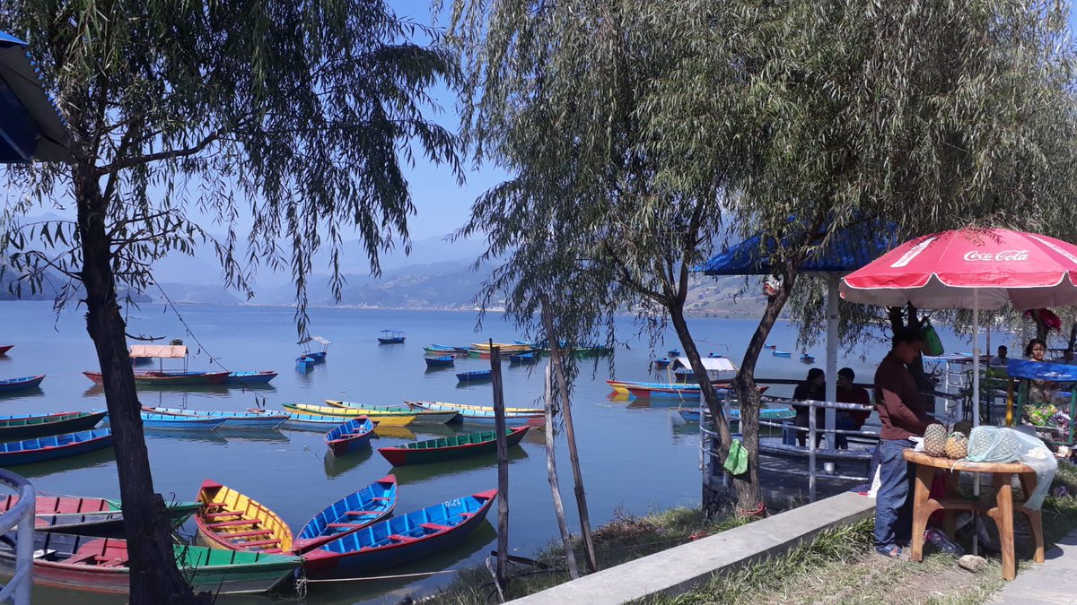 Insolidavity's tweet photo. Hi comrades #hopeuarewell .. #NepalDC200 update Leavin the beautiful lake paradise #pokhara today to head off 6-8 weeks trekkin in #Annapurnnas #NarPhu #Manang ..... its been a relaxing break after #everest #3passes ....#lovepokhara #getreadytotrek #back4xmas https://t.co/ukInxxrfpA