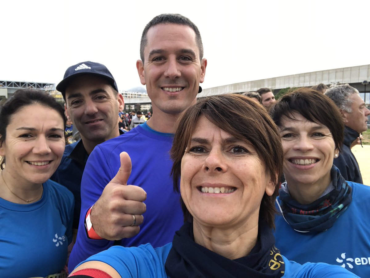 rachelherpet's tweet photo. Marseille cassis au couleur d’EDF #fieredemaboite #edfcommerce @g_machecourt @FabienneDravet https://t.co/iUPaumPkCf