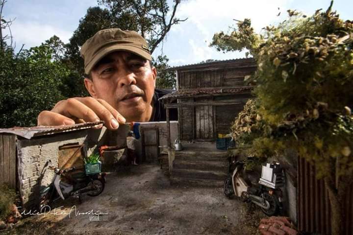 FourthFourth4TH's tweet photo. Hyperrealism Miniature.
Artist ● Eddie putera.
#AFPH
(cctto: FACEBOOK) https://t.co/UeETE78yvj