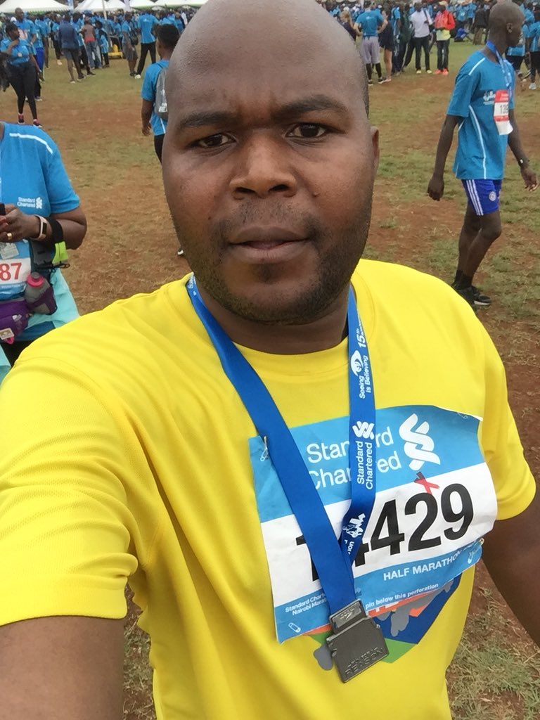 OtakaG's tweet photo. First Marathon. At the start line #K4TK #StandardChartered Marathon #NovaPioneer https://t.co/HNpIraHylM