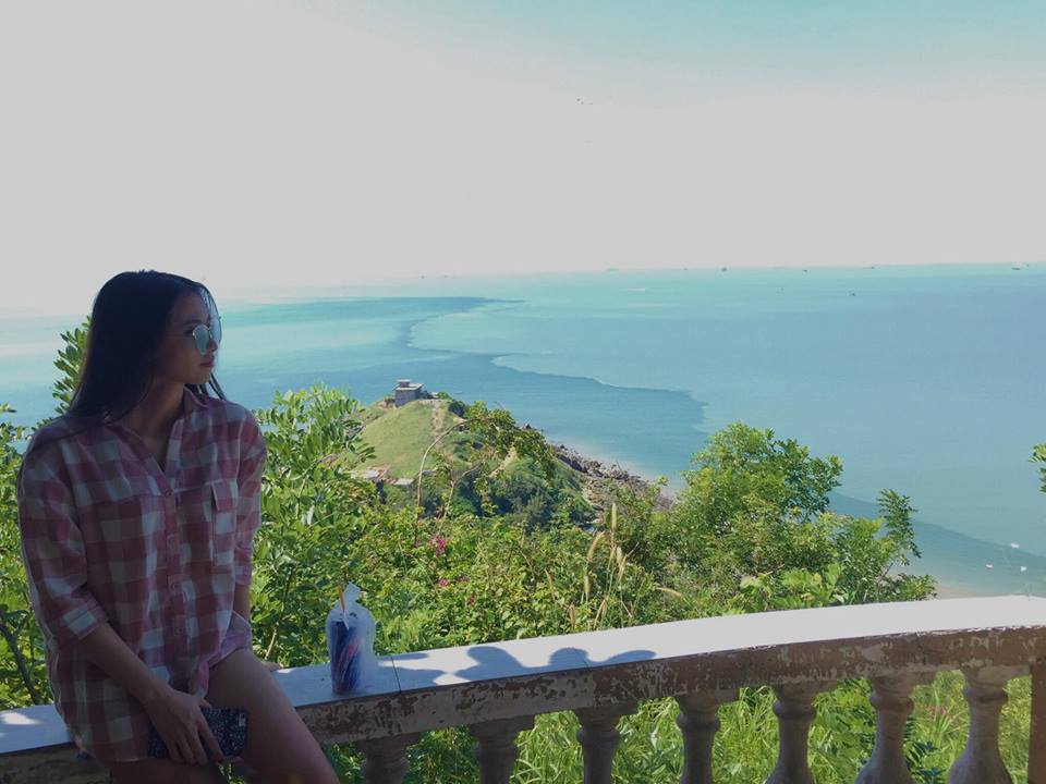 RubyColalins's tweet photo. Nha Trang Một Mình https://t.co/0ExeMgpBRd