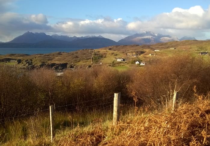 FjG_Skye's tweet photo. West then East, outstanding views in #sleat @SleatSkye
Enjoying superb cycle around sunny, snowy south #Skye on quiet roads all to myself 🚴♀️😊
#cycling #cycilinglife #cyclingphotos #ThePhotoHour #lovecycling #psyclepath https://t.co/LAjohqlw7a