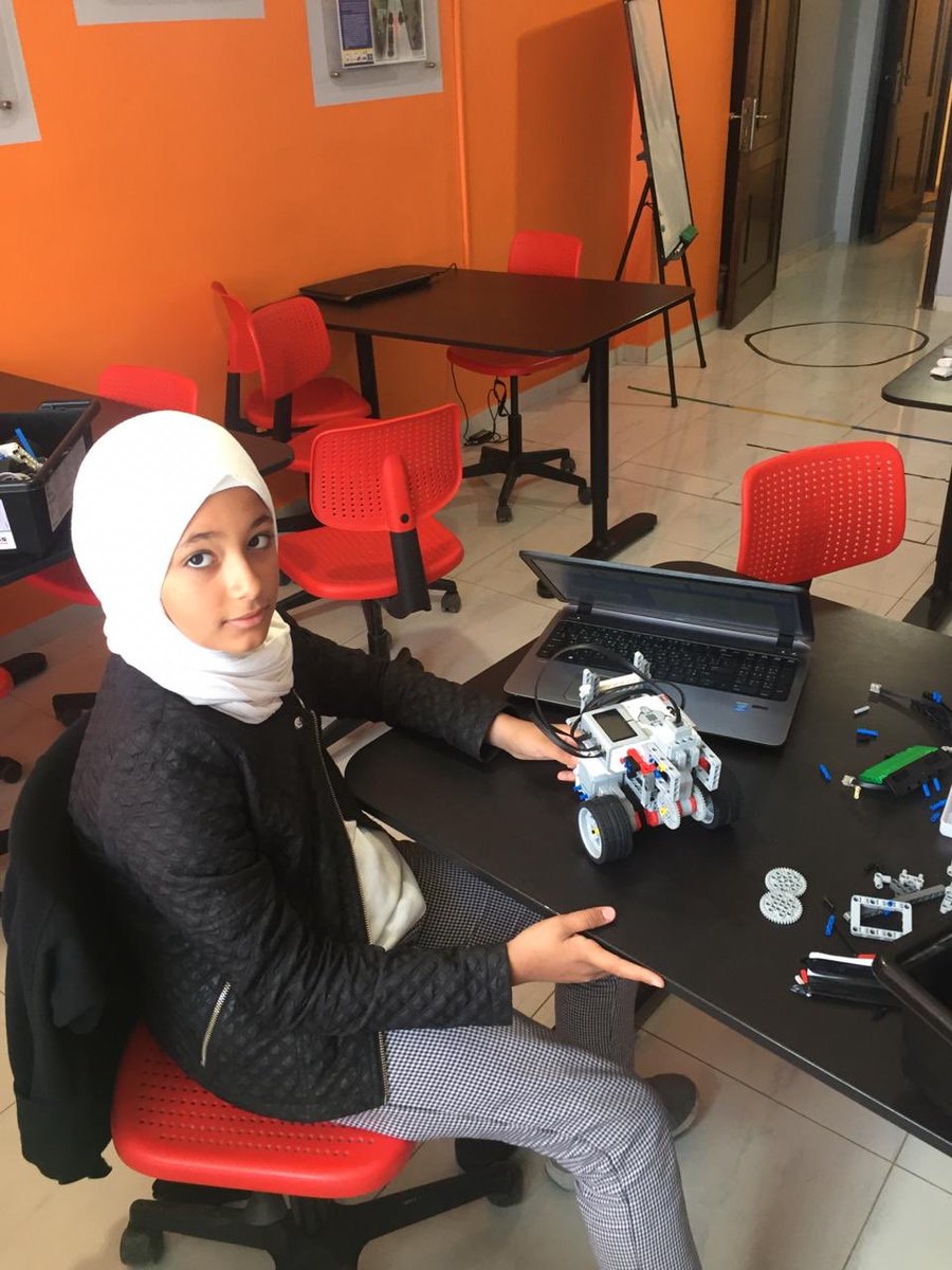 JCEE_KHF's tweet photo. Empowering girls and training them on #STEM close the gender gap
Girls are getting ready to the new #STEM challenge in November,2018 #nationalroboticschallenge #14 #STEM #Irbid #creative& #innovative newly students
@KHF_NHF https://t.co/YjiMH9x7vh