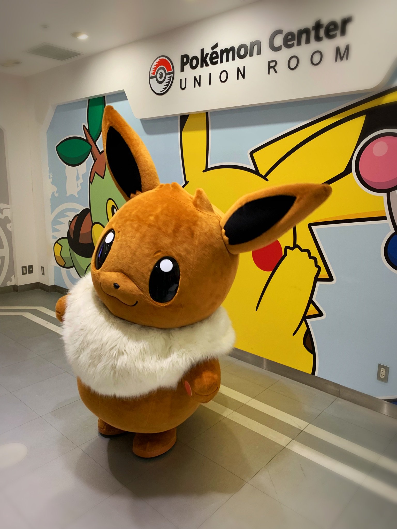 増田順一 Pokemon ポケモンセンターヨコハマ着いた この景色も今日で最後 たくさんの方が来てくれていて感謝 ランドマークタワー T Co Cz2p1xzkmz Twitter