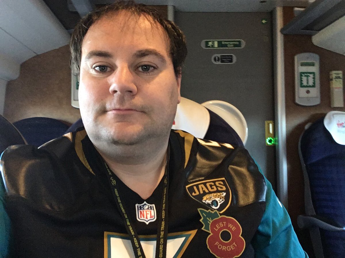 Tronulas's tweet image. On my way to Wembley. #PHIvsJAX. #nfl #NFLUK @JaguarsUK @Jaguars @DownbytheBank @