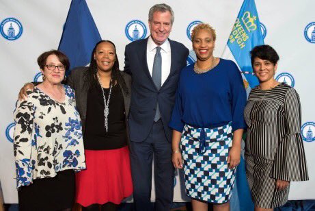 Elmcor's tweet photo. Elmcor wants to thank our NYC Mayor, Bill de Blasio for bringing the City Hall in our Queens Borough right here to our recreation center in Corona. @NYCMayorsOffice https://t.co/duGObrH5Or