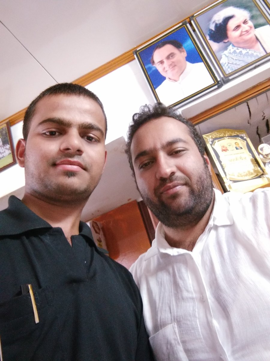 AdvPrashantKmr's tweet photo. @Fairoz_JK Ji @nsui में आपका कार्यकाल गौरवपूर्ण रहा, #DU2017 की विजय बहुत खास थी, आगामी भविष्य के लिए बहुत बहुत शुभकामनाएं... https://t.co/h4o59mKJ40