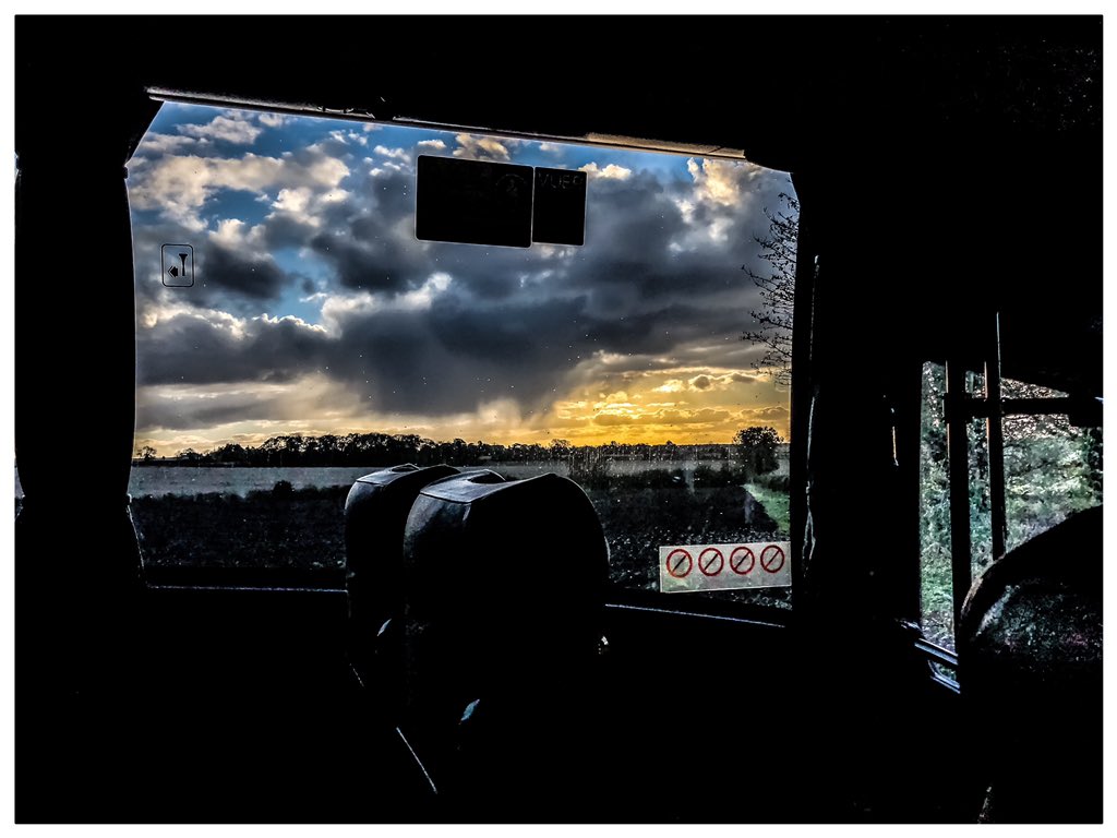 Mark Hunter tweet media