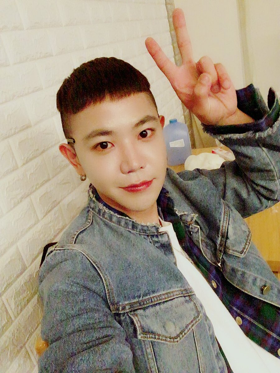 AxisB_HOON's tweet photo. もう
あしたかえるんだ.... https://t.co/bQhY282ayE
