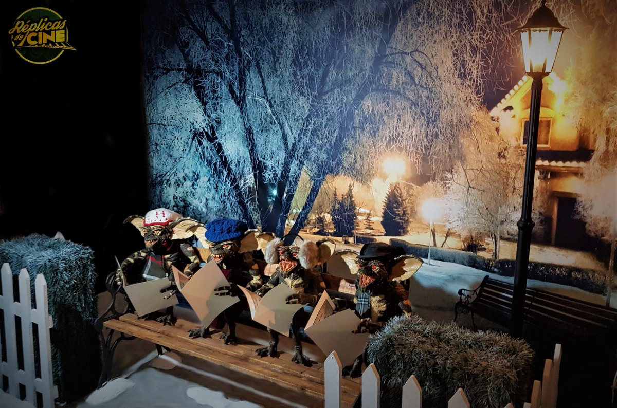 ReplicasdeCine's tweet photo. Os presentamos la última escena de cine a escala real que hemos hecho.#Gremlins. #Réplicasdecine #gizmo #replicasaescalareal #propsreplicas #málaga #madrid #barcelona #marbellatamos https://t.co/NDQT92O1VH