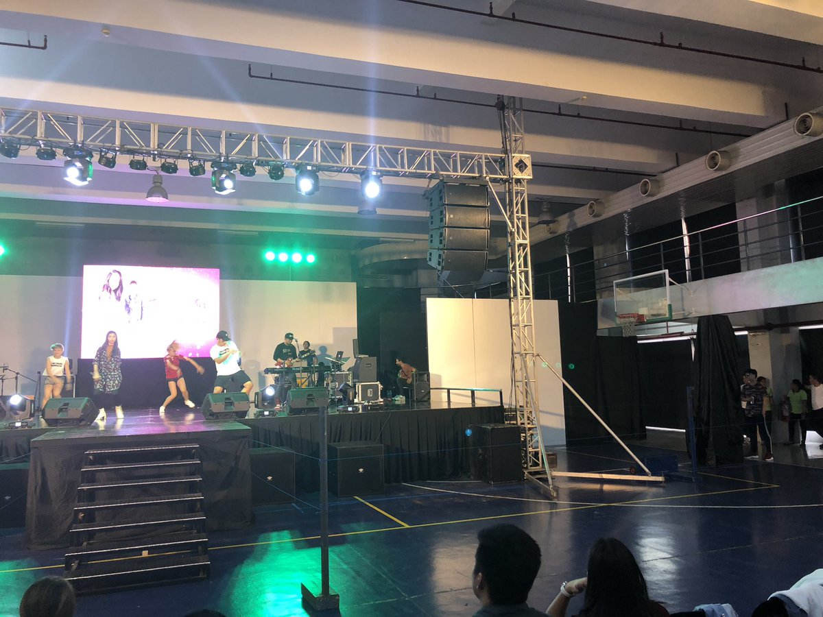 Alco_Guerrero's tweet photo. Nakikita niyo yung bisor? Hehe!

#MAYMAYDreamTourPampanga https://t.co/UC0Ka7t73j