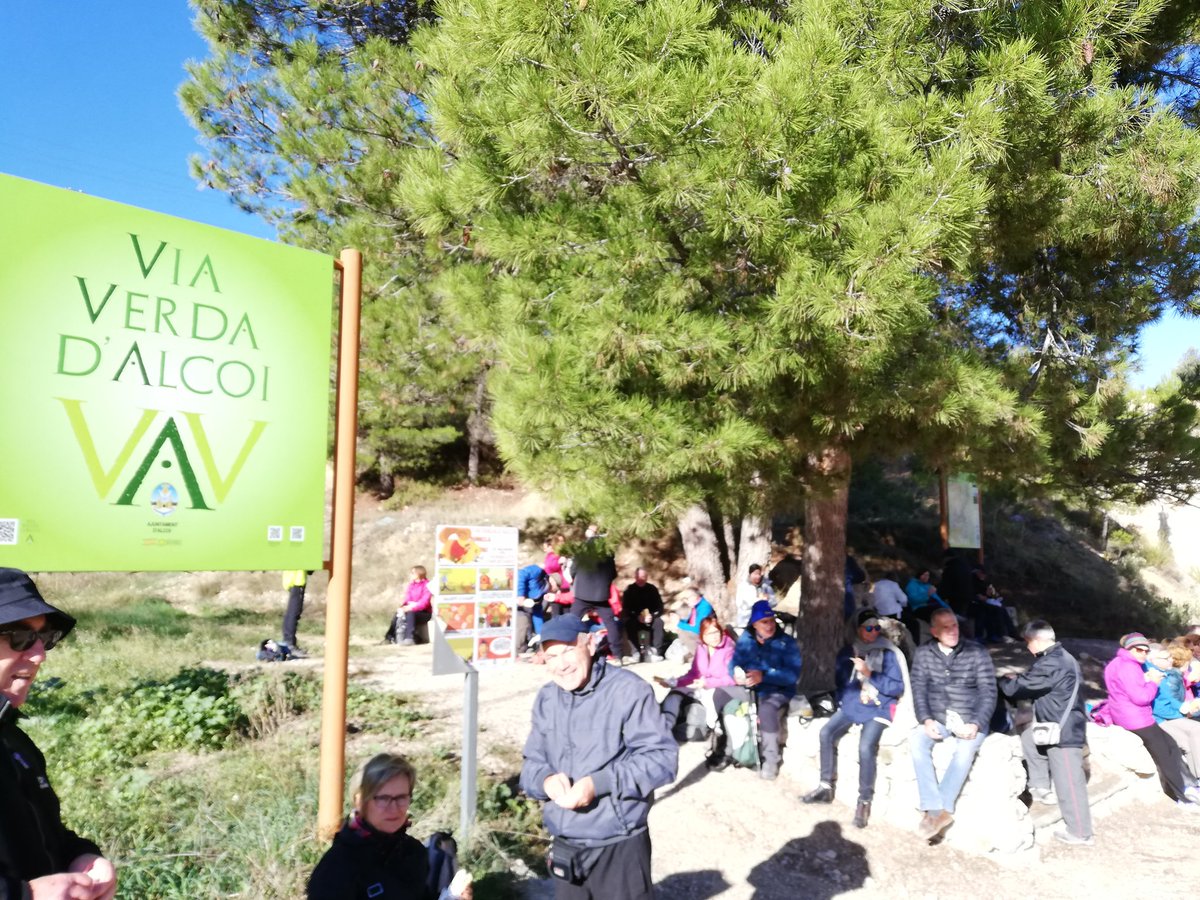 ADIVIC5's tweet photo. Estamos en Alcoy!!! Que no te pare la #Diabetes. Ruta de los túneles #diabetesejercicio https://t.co/dhEnVzNnO8