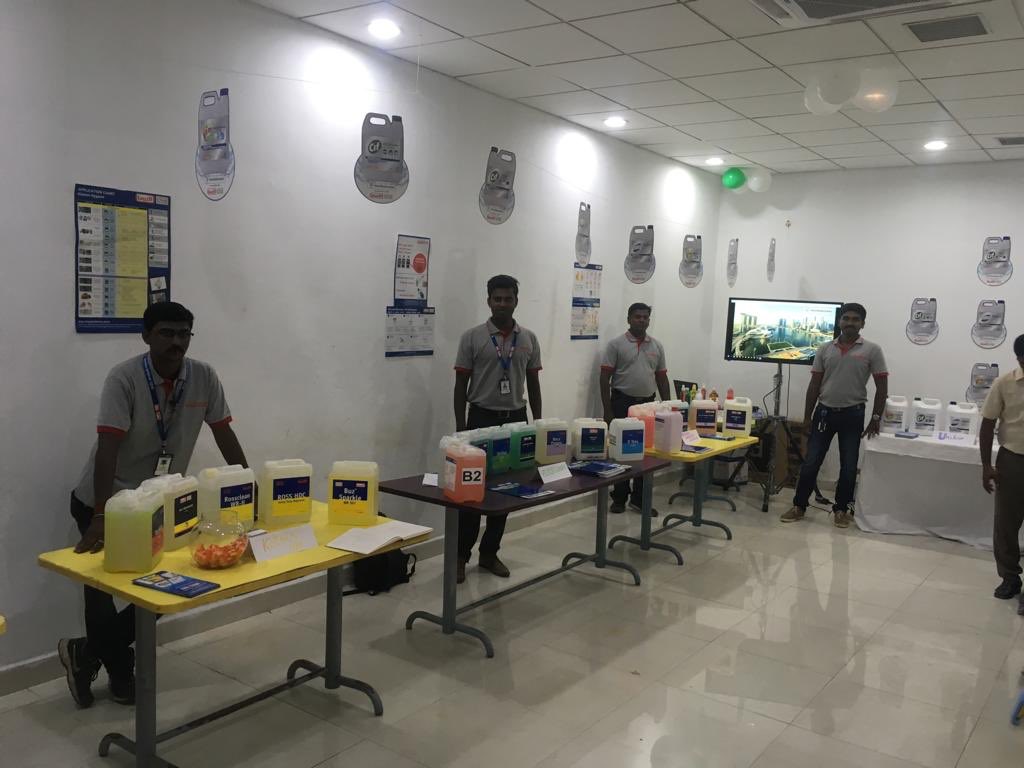BuzilR's tweet photo. Buzil Rossari Pvt. Ltd. was a part of the Housekeeping Week celebration from 22nd to 27th at CBRE Chennai.

#BuzilRossari #Professionals #HygieneExperts #Housekeeping #Products #CleaningSolutions #BRPL #Biotech #BuzilRossariBiotechLimited #Professional #Chennai #India #CBRE https://t.co/s42KAvIJVh