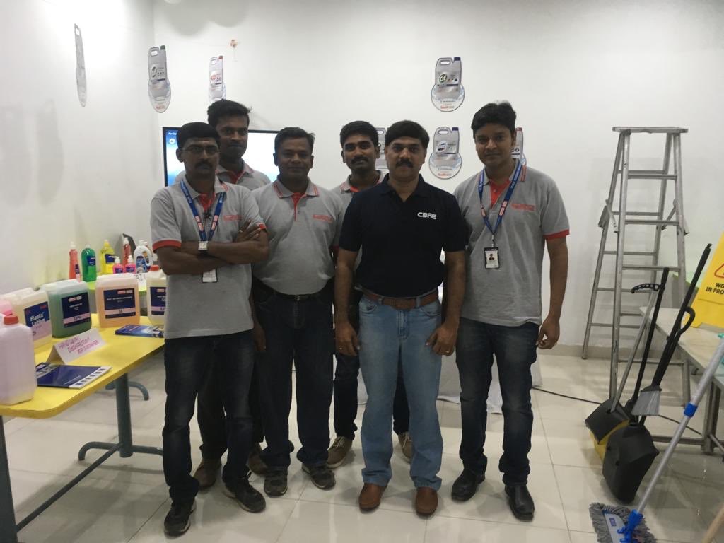 BuzilR's tweet photo. Buzil Rossari Pvt. Ltd. was a part of the Housekeeping Week celebration from 22nd to 27th at CBRE Chennai.

#BuzilRossari #Professionals #HygieneExperts #Housekeeping #Products #CleaningSolutions #BRPL #Biotech #BuzilRossariBiotechLimited #Professional #Chennai #India #CBRE https://t.co/s42KAvIJVh